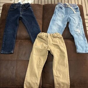 Toddler Old Navy denim jeans (lot of 3)
